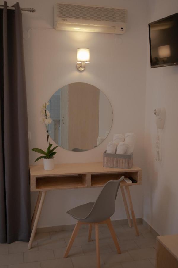 Athanasia Apartments Скиатос Экстерьер фото
